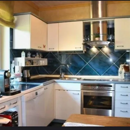 アパート Grosszugige Ferienwohnung An Der Mosel